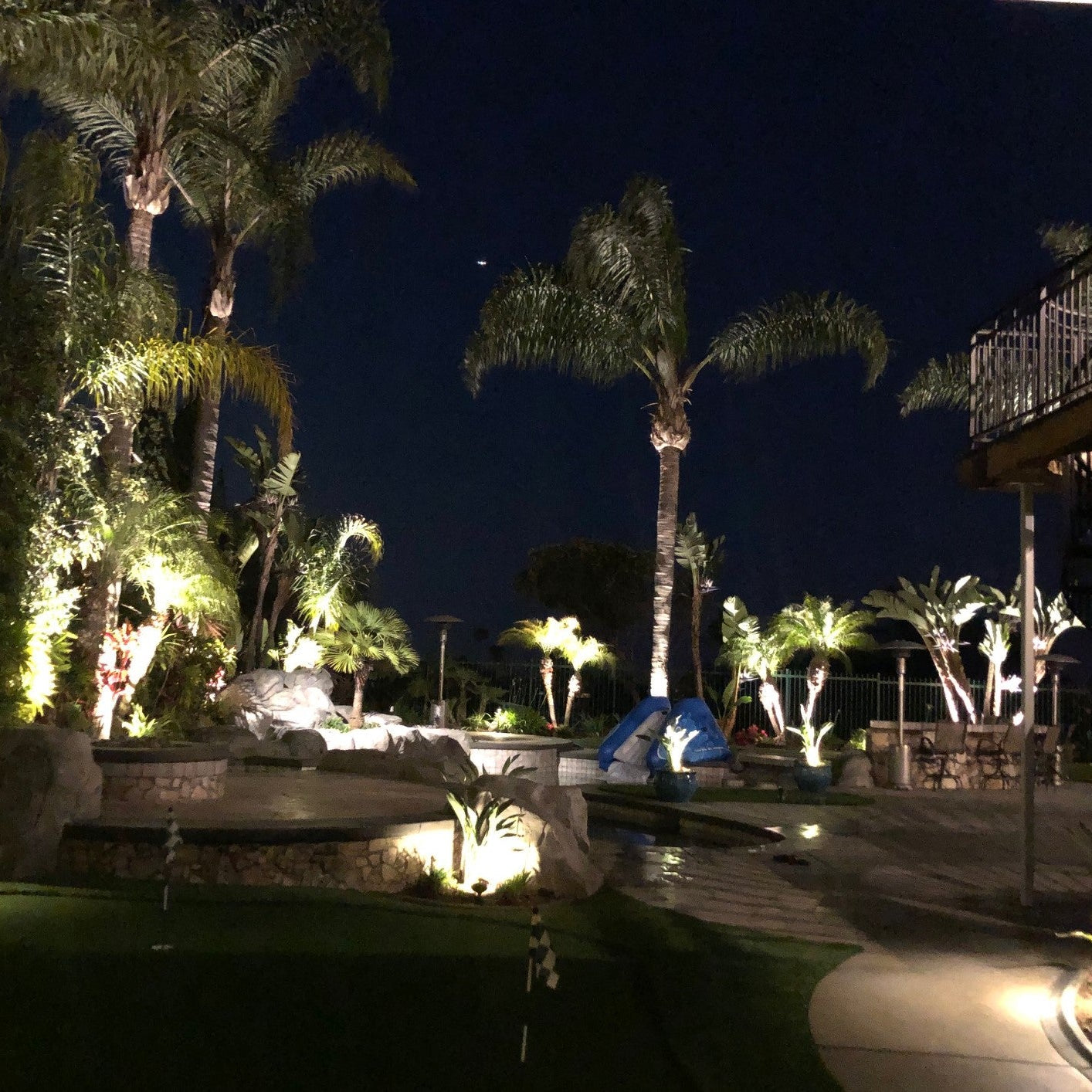 4 Pack Panorama Solid Cast Brass Outdoor Landscape Lighting - Lumiere Lighting