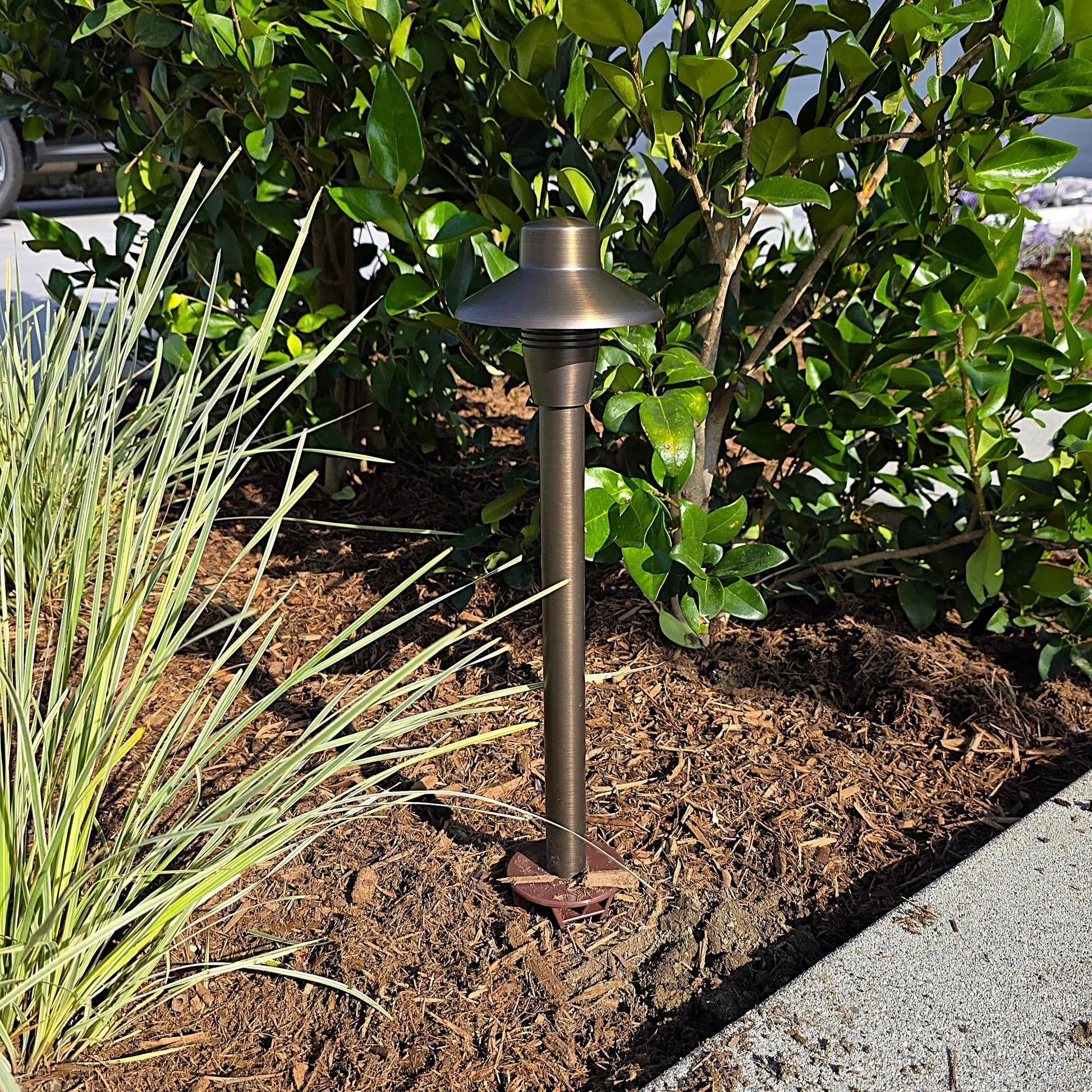 Capuchon Cast Brass Path Light Outdoor Landscape Lighting by Lumiere Lighting