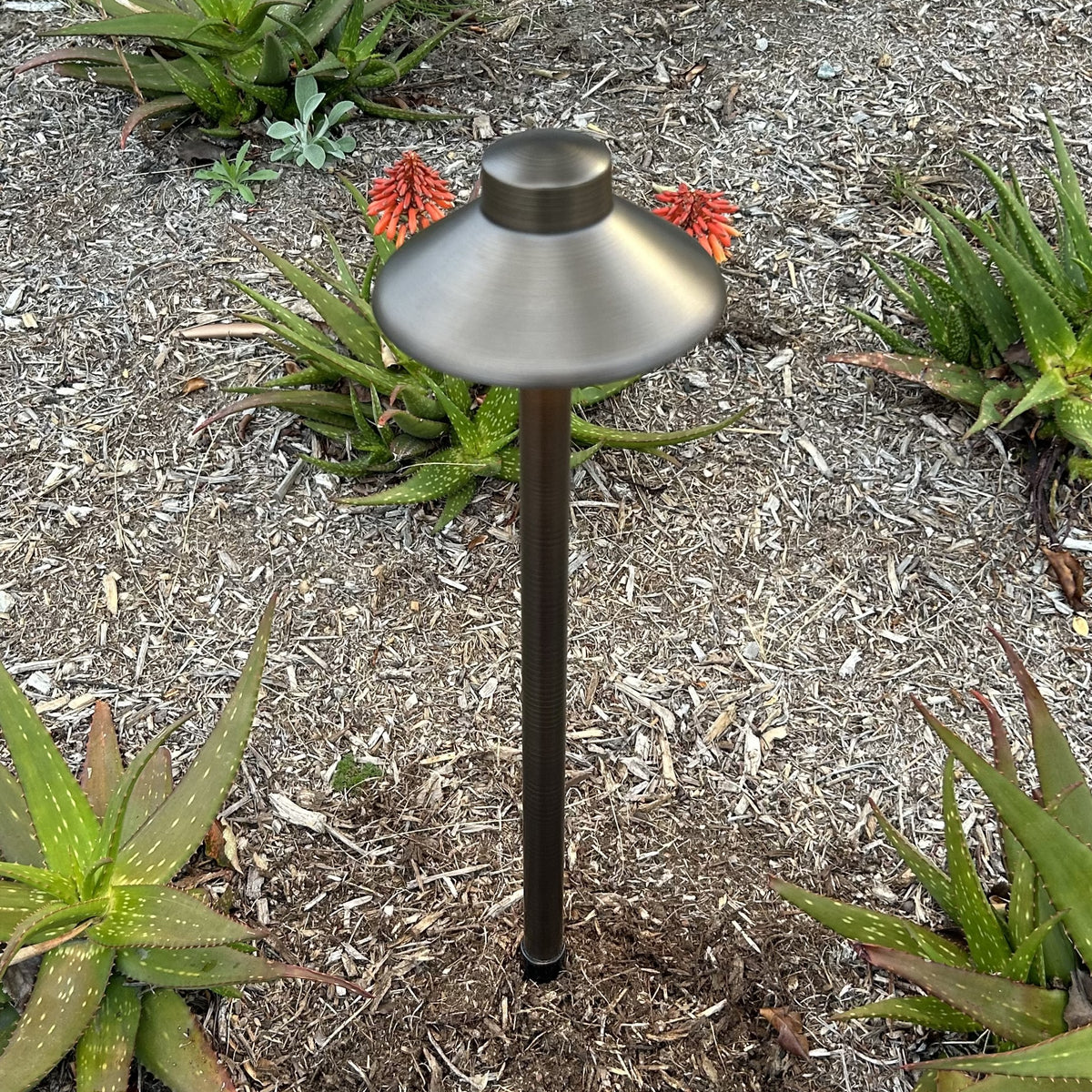 4 Pack Noir Cascade Solid Cast Brass Pathway Light Architectural Landscape Lighting