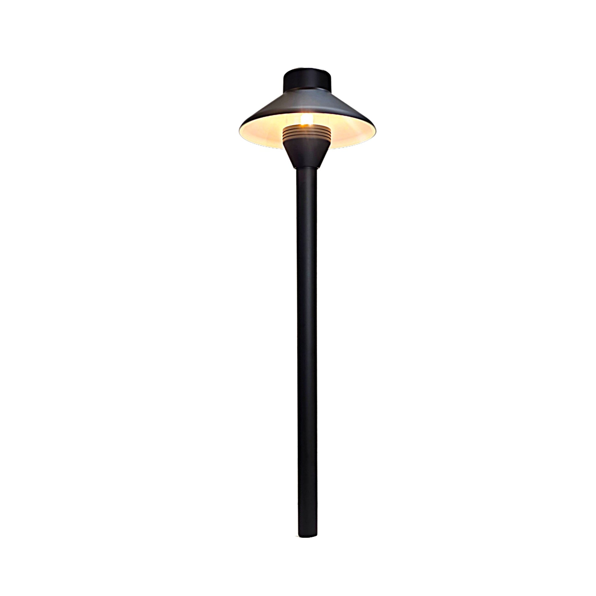 Cascade Cast Brass Path Light Outdoor Landscape Lighting by Lumiere Lighting