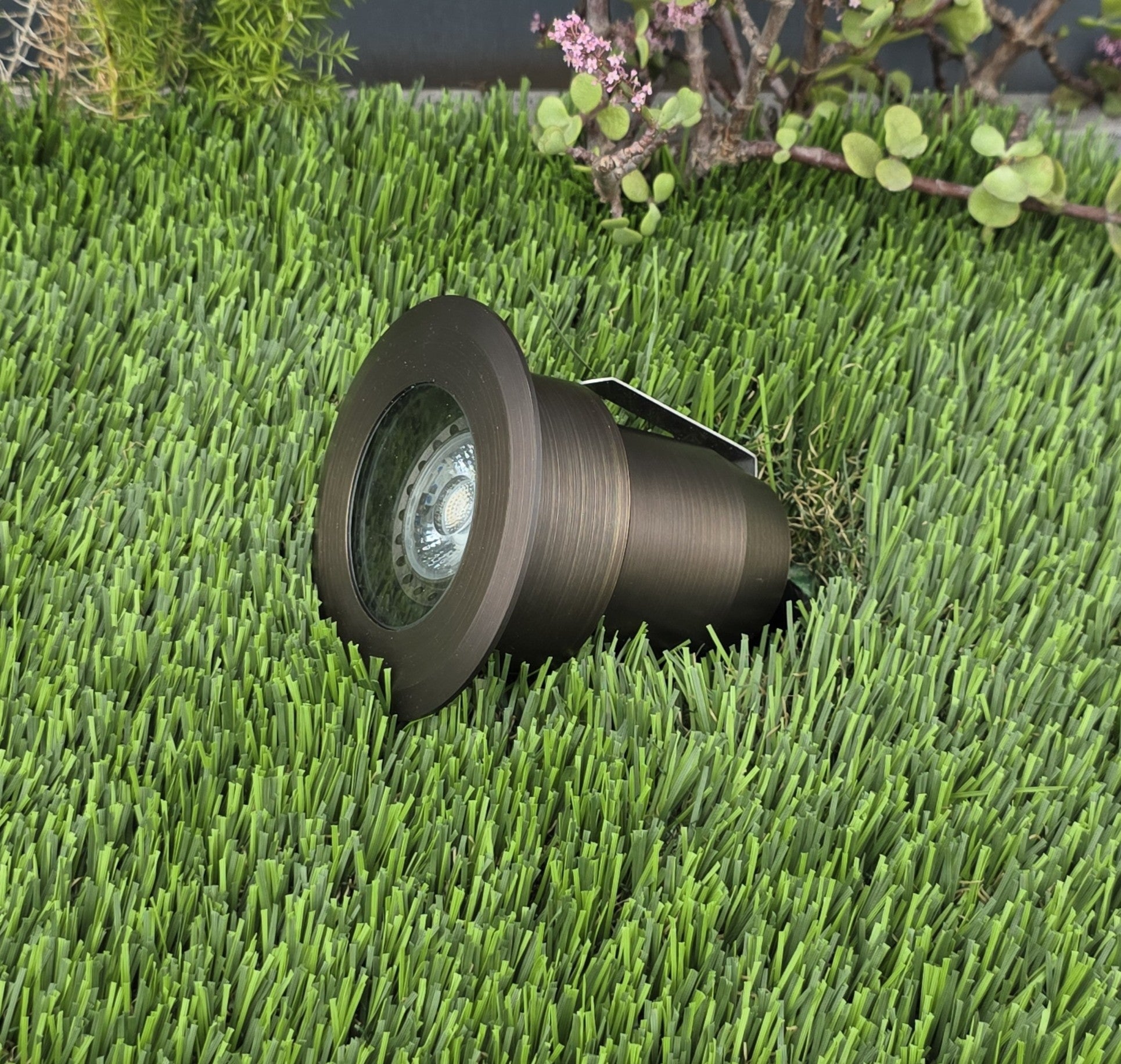 Palomer HD Cast Brass In Ground Well Light 12V Outdoor