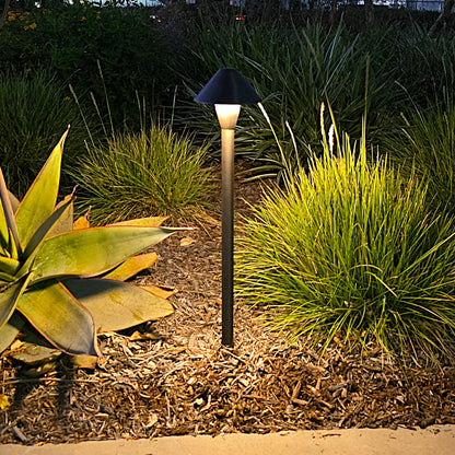 Olympique Cast Brass Path Light Outdoor Landscape Lighting by Lumiere Lighting