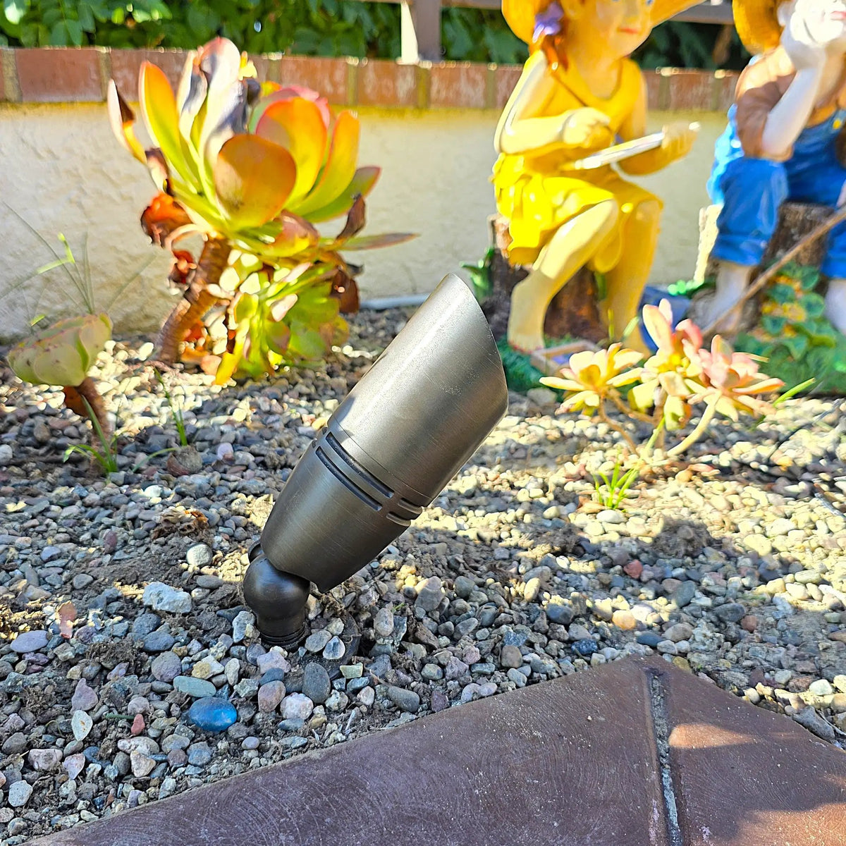 Panora Cast Brass Directional Spotlight For Outdoor Low Voltage Lighting by Lumiere Lighting