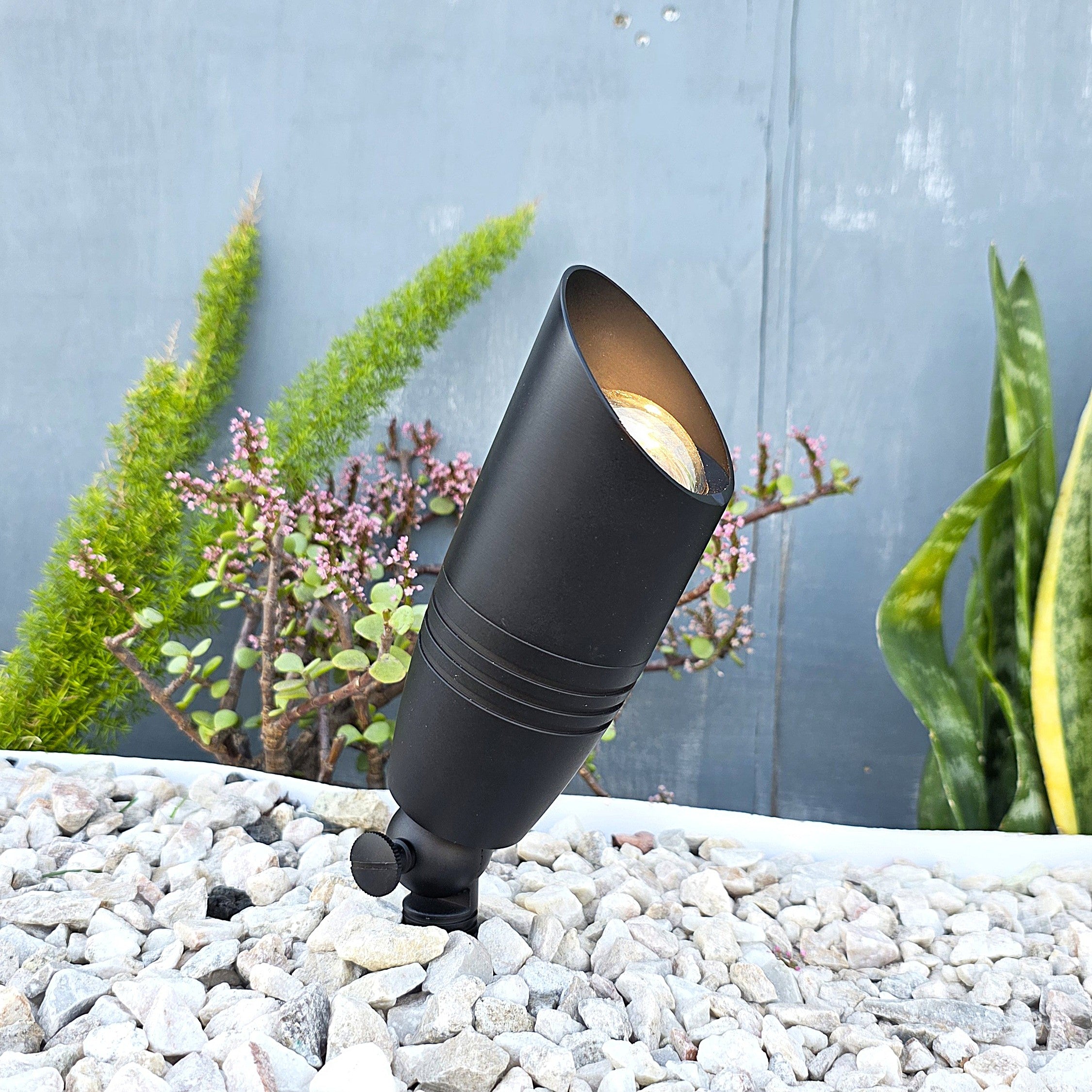 Panora Cast Brass Outdoor Directional Spotlight