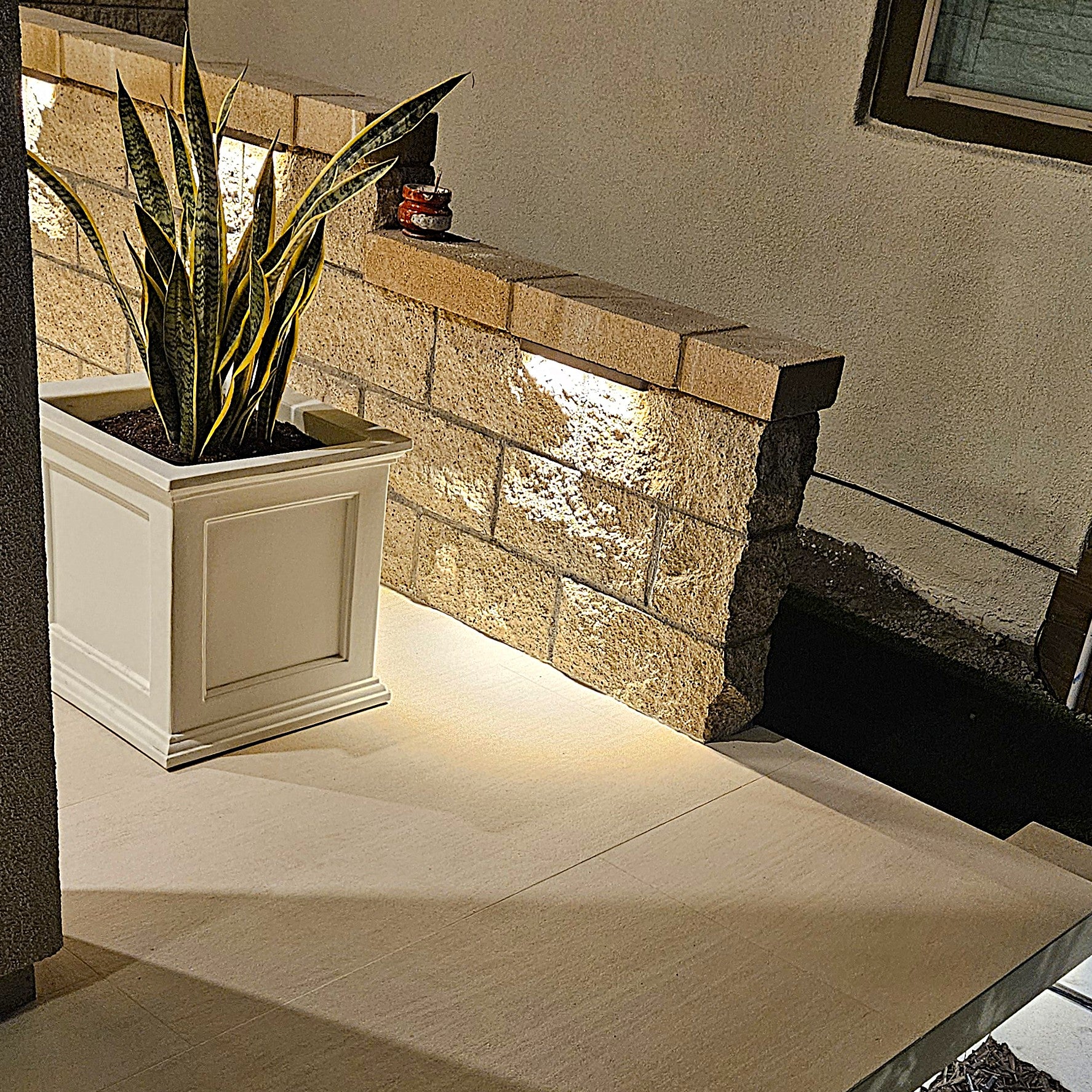 Mirabeau 9 Inch Aluminum Stainless Steel Step Light