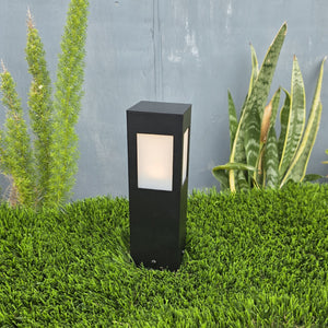 Petite Tour Solid Brass Craftsman Bollard Pathway Light