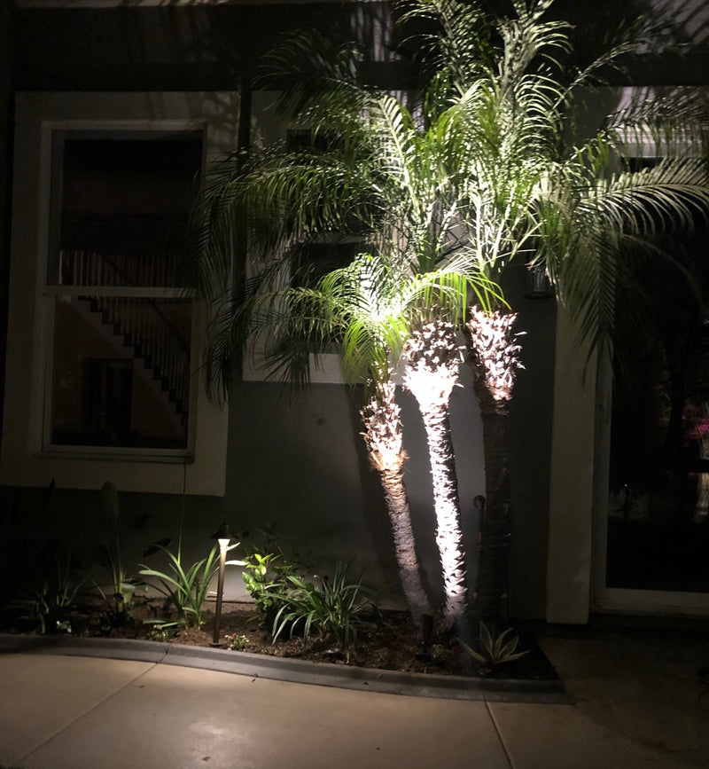 Ivoire Solid Cast Brass Accent Spot Light - Outdoor Landscape lighting - Lumiere Lighting