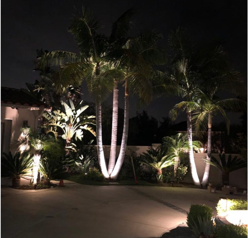 4 Pack Finesse Cast Brass Spotlight Kit - Outdoor Landscape lighting - Lumiere Lighting